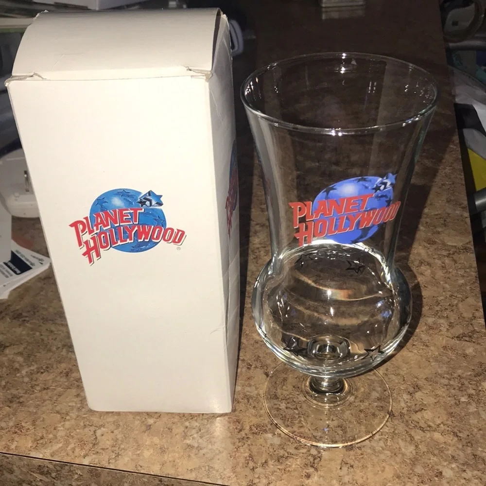 Planet Hollywood Hurricane Glass